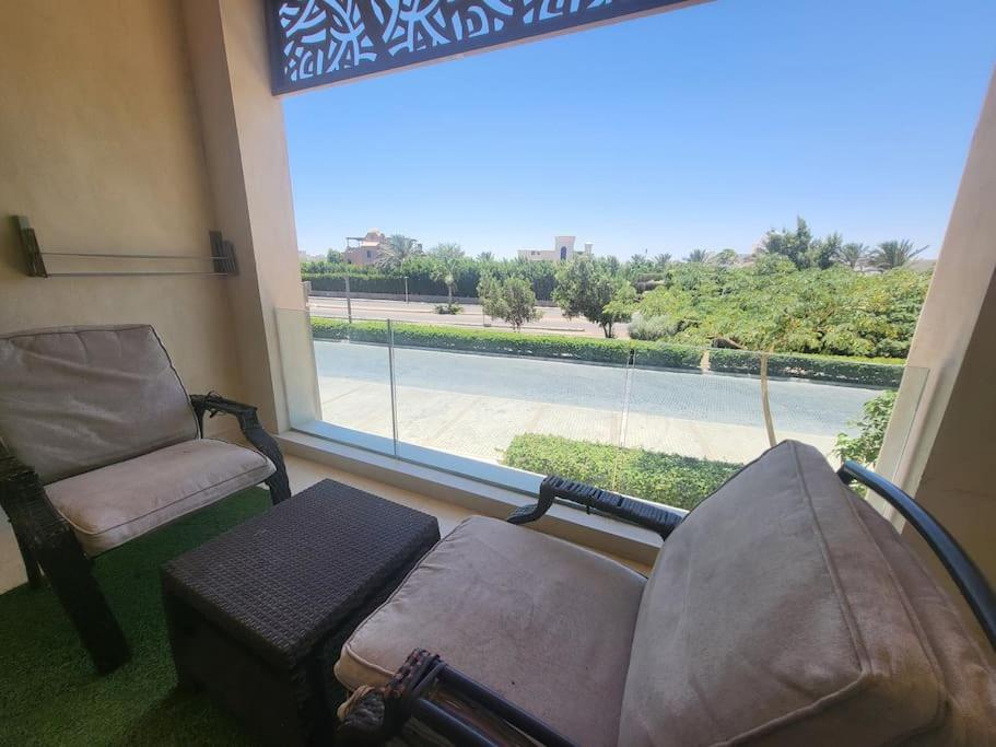 Mangroovy - 1Br Lovely Loggia Wz Marina View Appartement Hurghada Buitenkant foto